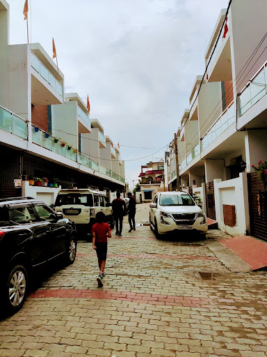 House For Sale in Yash Park City in Faizabad Road Lucknow