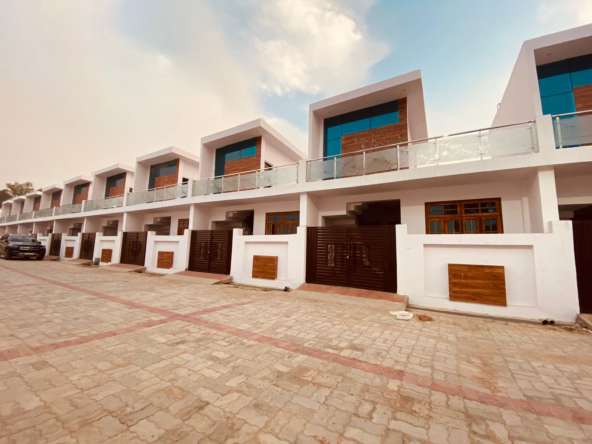 Yash Park City, Faizabad road Near Shalimar Paradise Lucknow