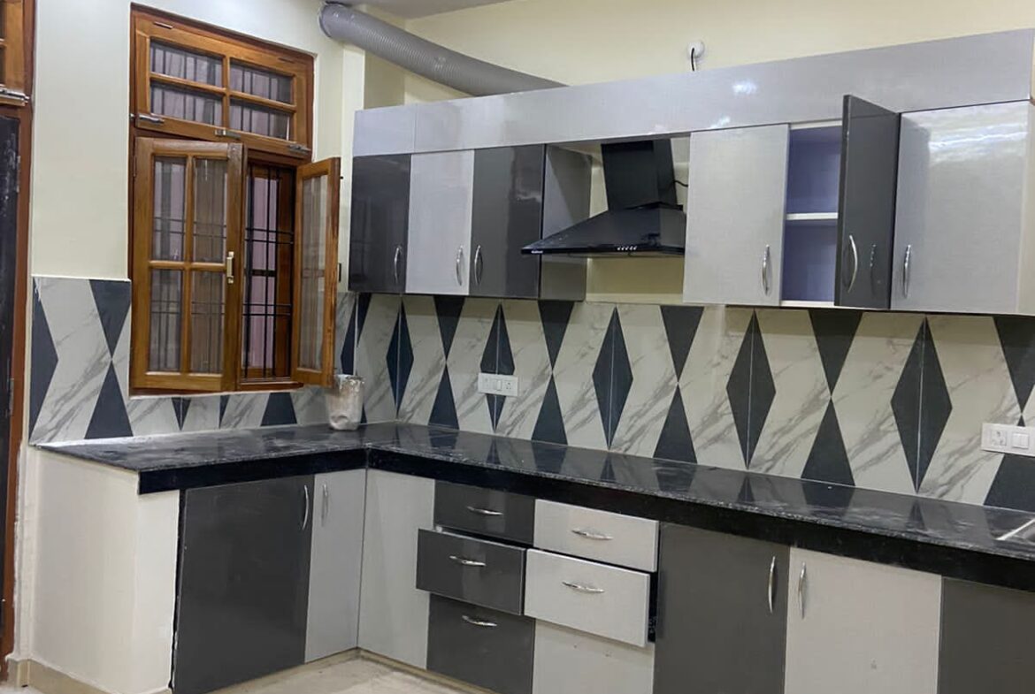 Yash Builders
